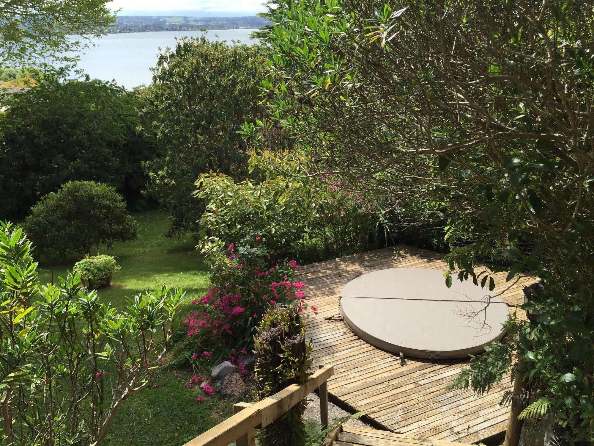 Lakeview Holiday Home Rotorua Ngoại thất bức ảnh